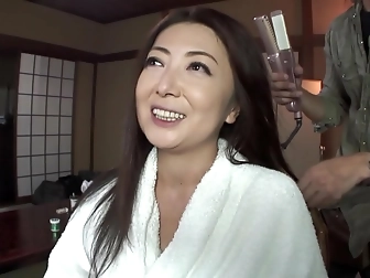 Squirt Alert! Japanese Milf's Adult Video Debut