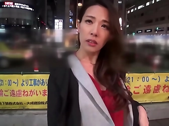 Jav Porn - Luscious Nurse Fellates Two Hunks In The Hospital Ward